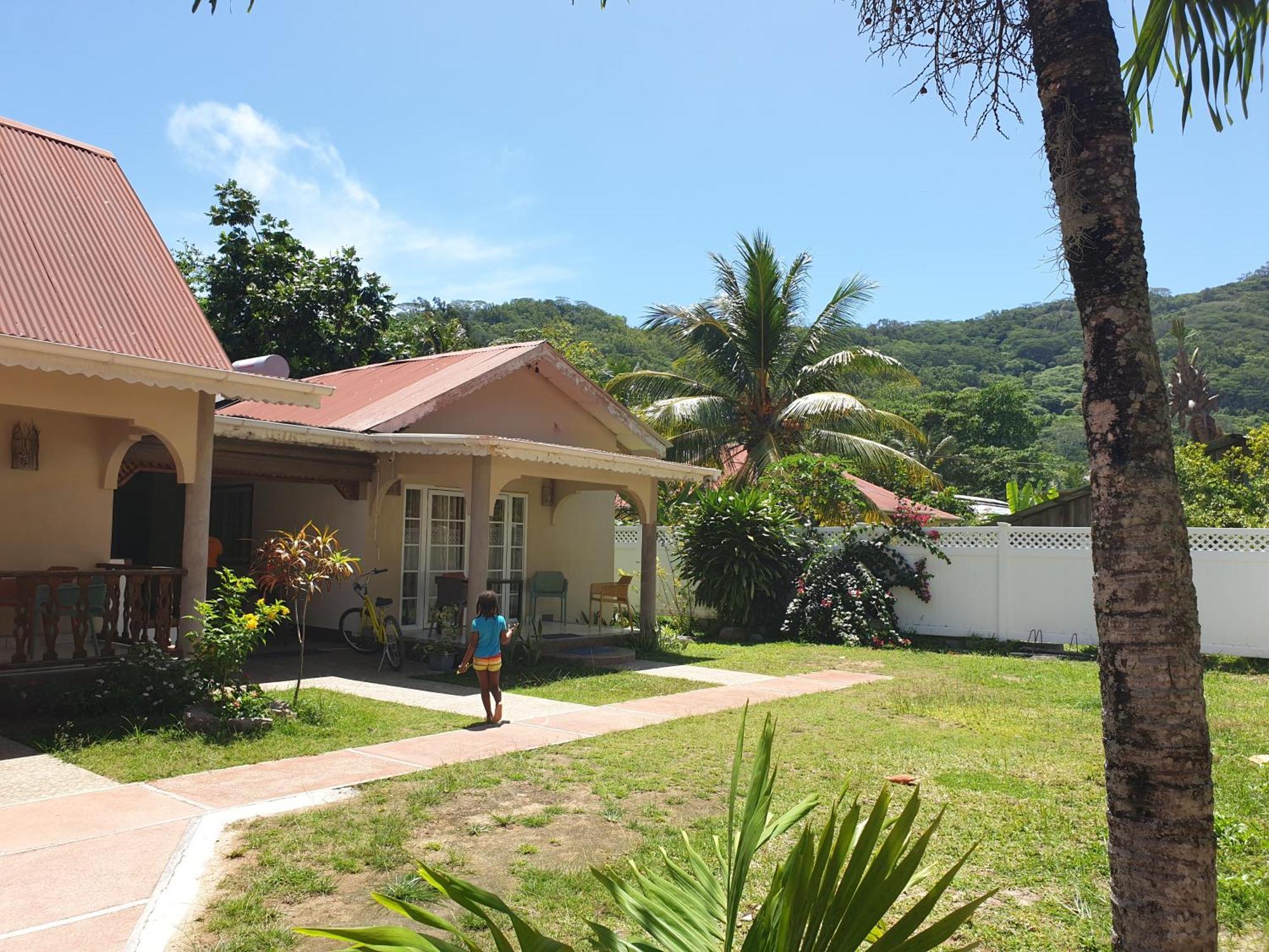 Hotel Authentique La Digue