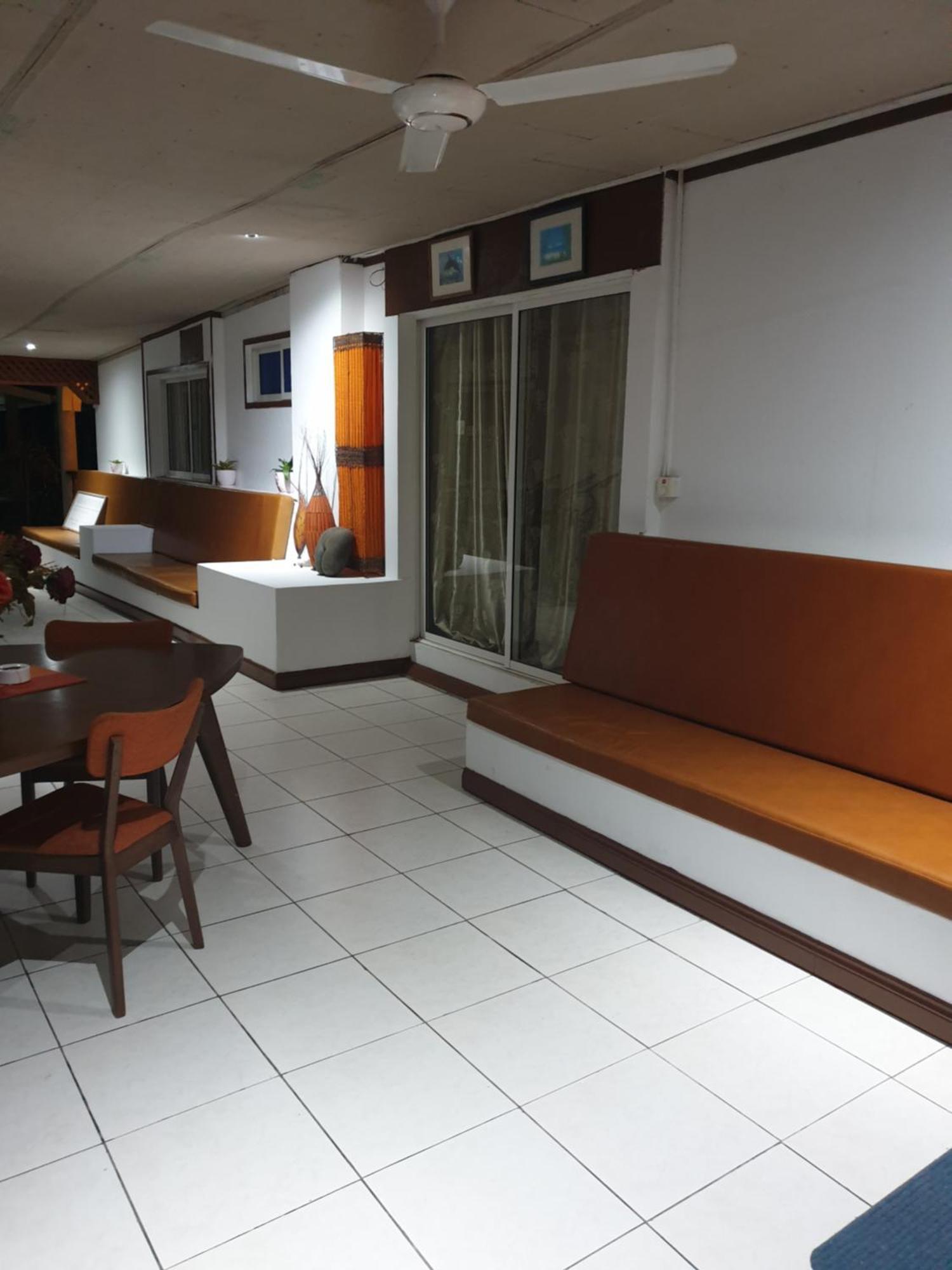 Authentique Hotel 3*