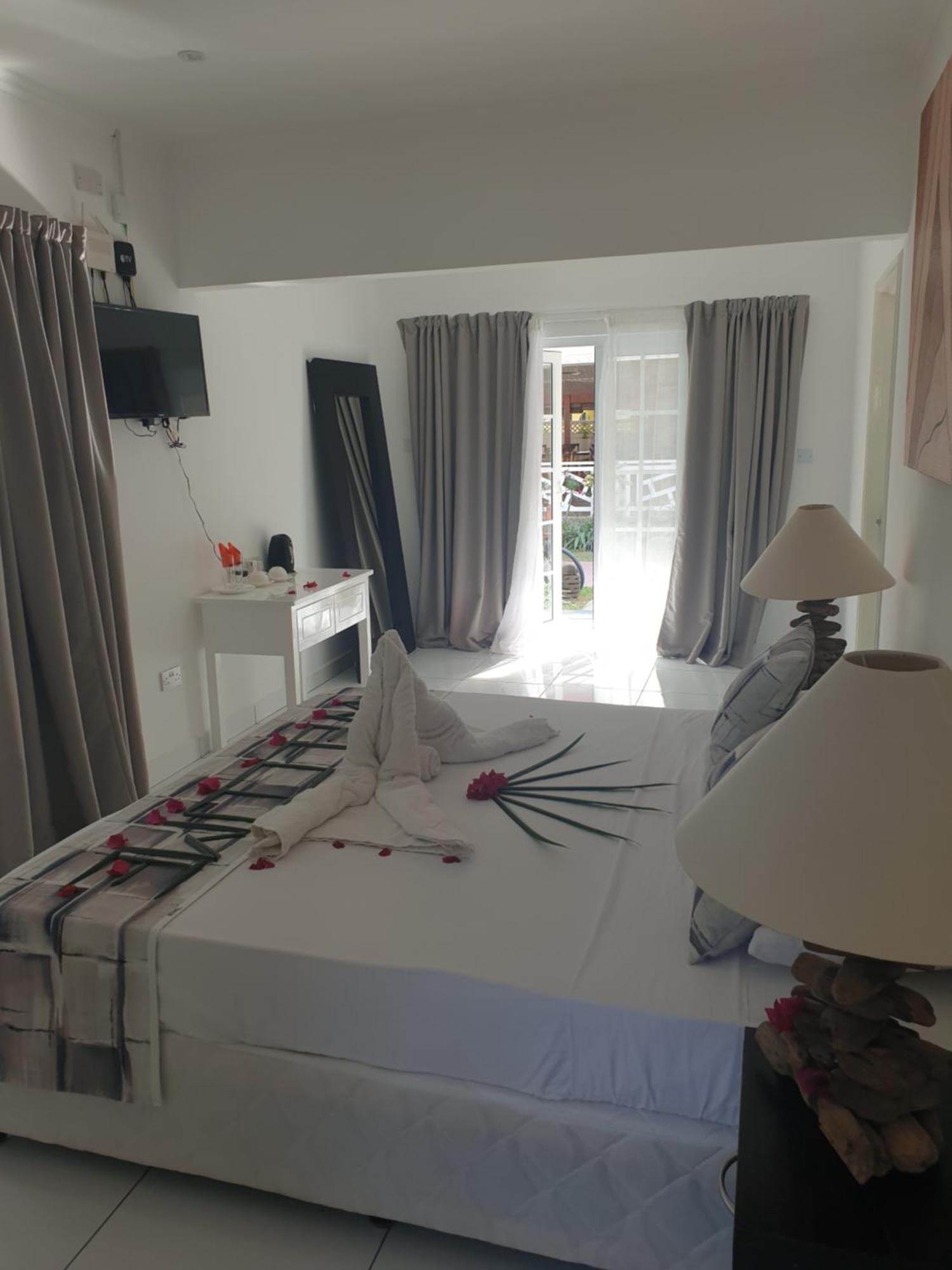 Authentique Hotel La Digue