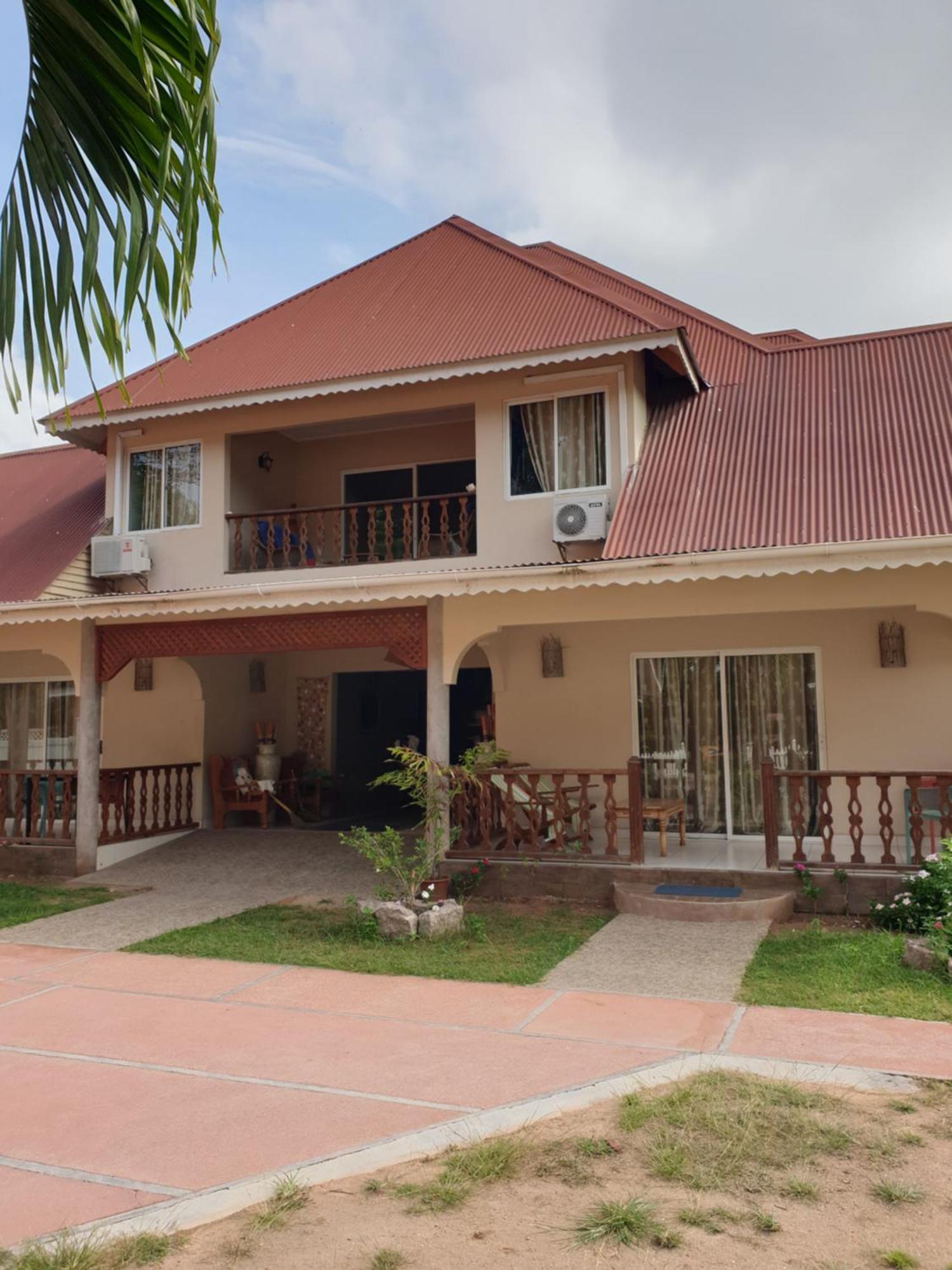 Hotel Authentique La Digue