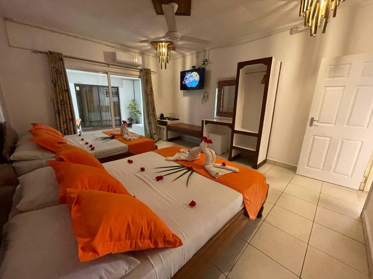 Hotel Authentique 3*